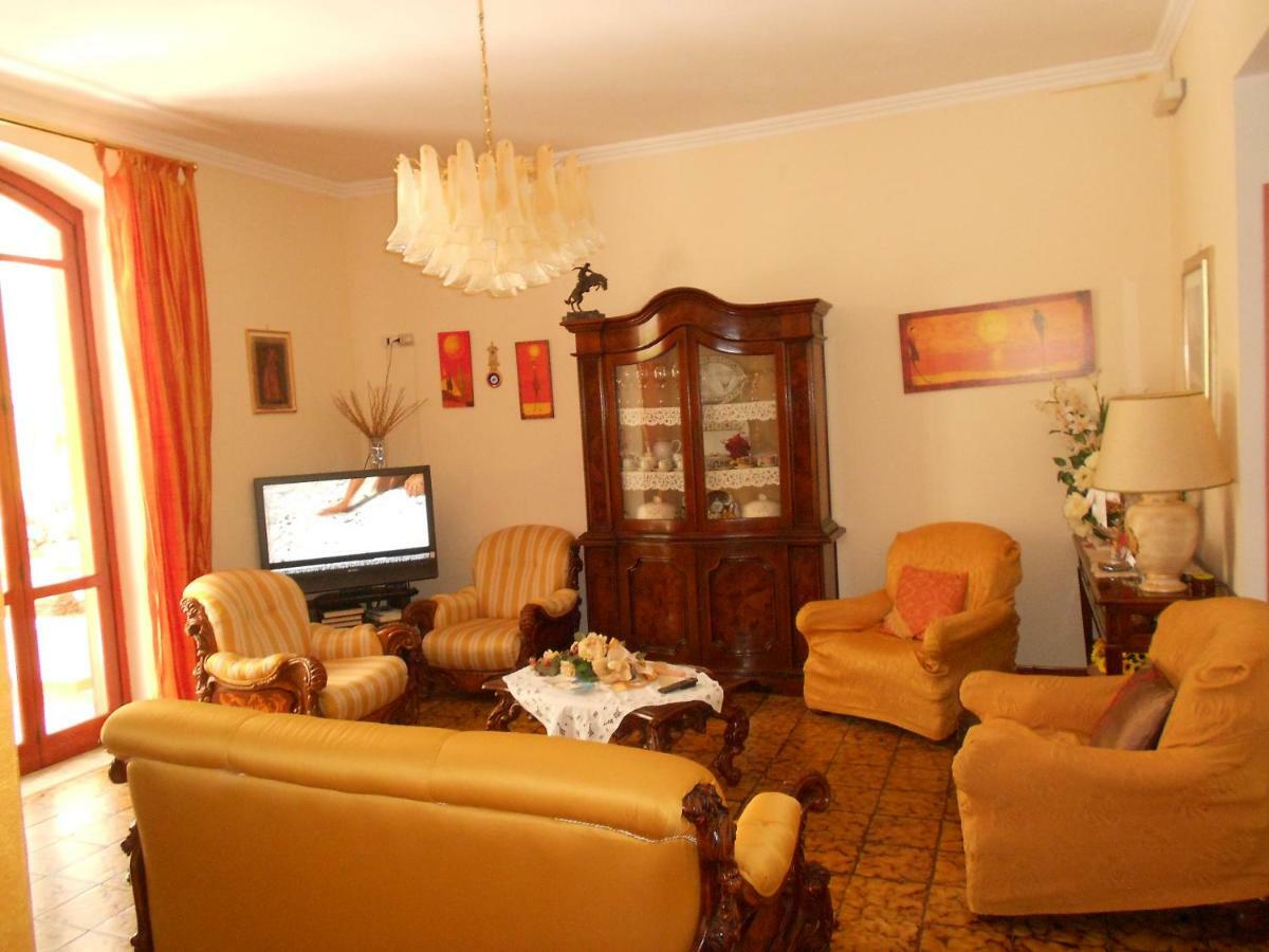 كاباتشو - بايستوم B&B Villa Di Bartolomeo المظهر الخارجي الصورة