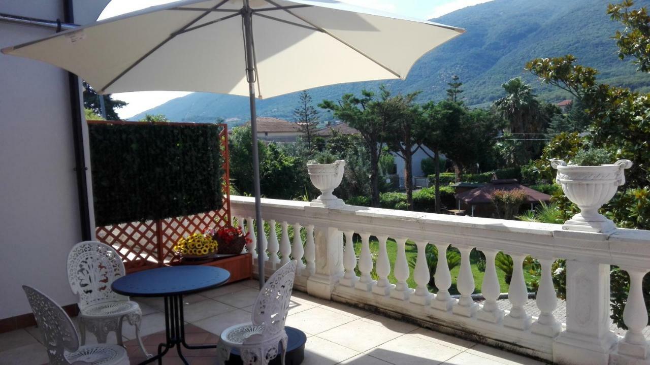 كاباتشو - بايستوم B&B Villa Di Bartolomeo المظهر الخارجي الصورة